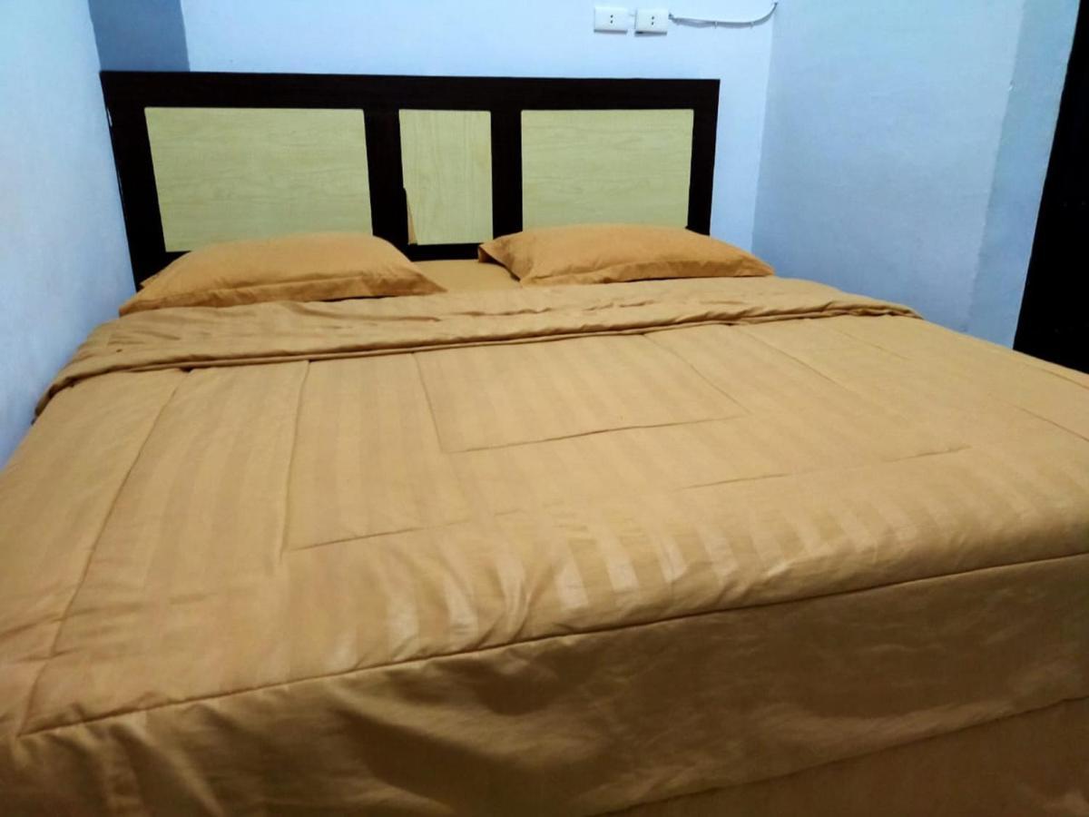 Oyo 3373 Favour Hotel Pagaralam Dış mekan fotoğraf