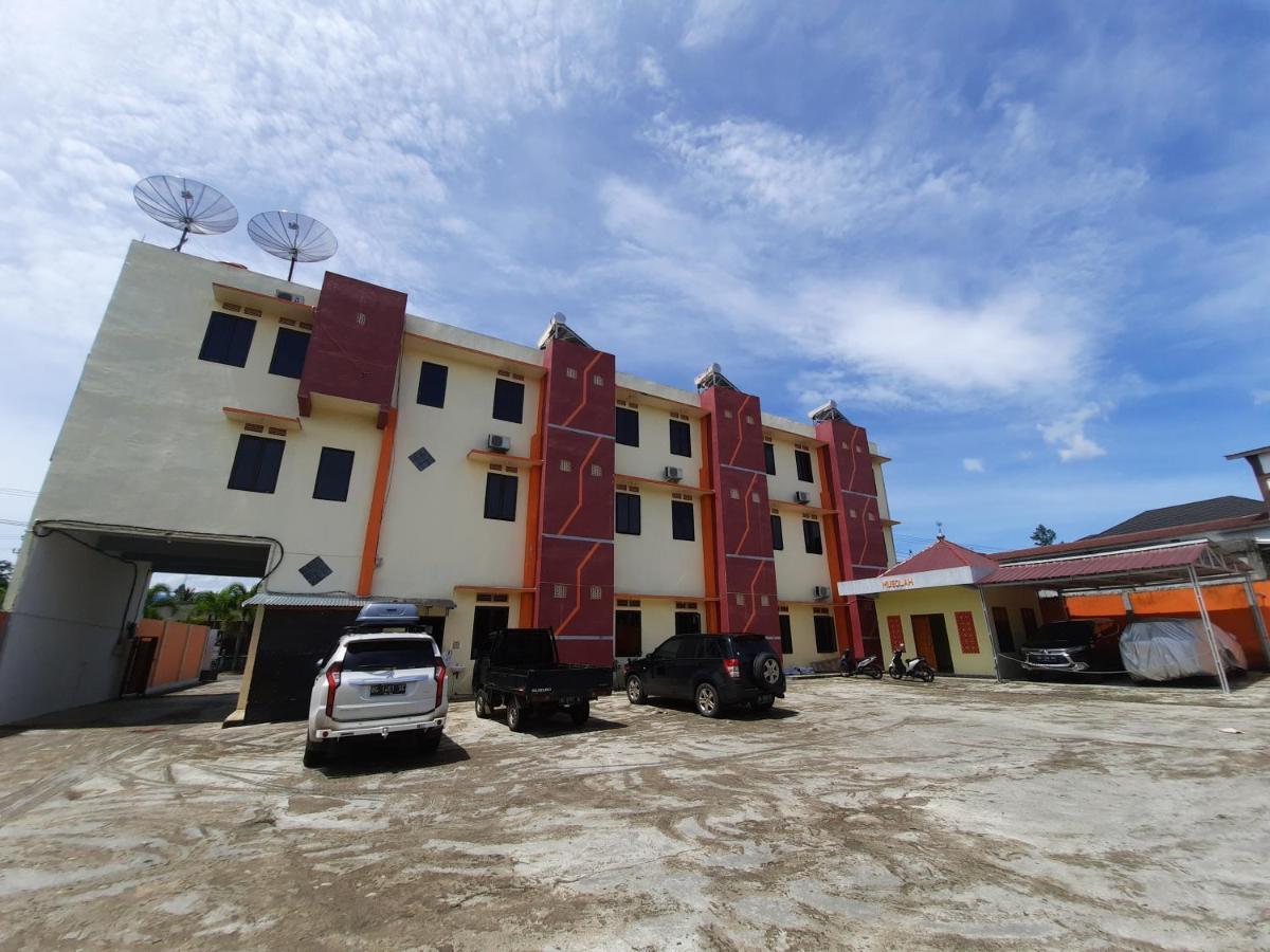Oyo 3373 Favour Hotel Pagaralam Dış mekan fotoğraf