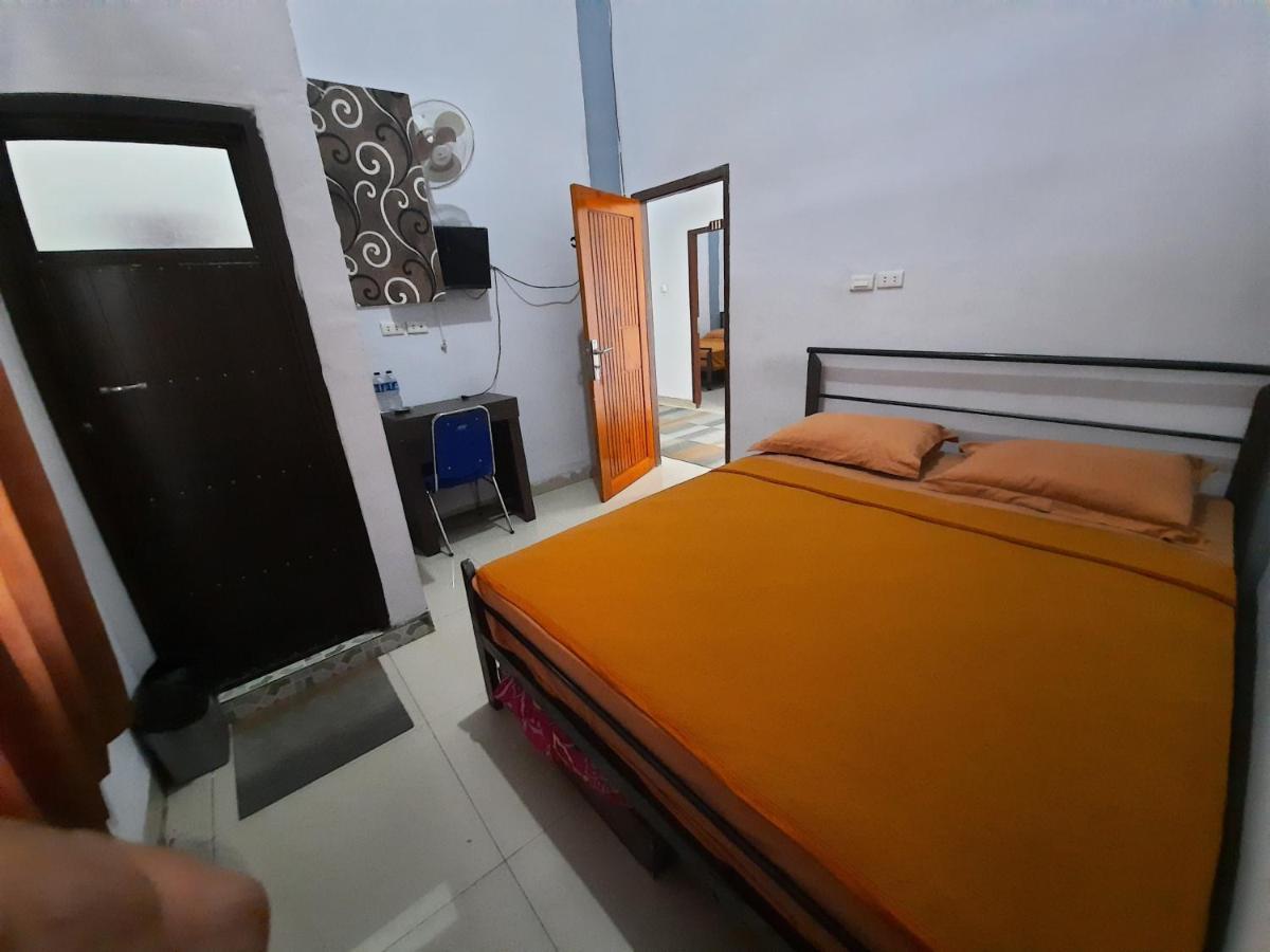 Oyo 3373 Favour Hotel Pagaralam Dış mekan fotoğraf